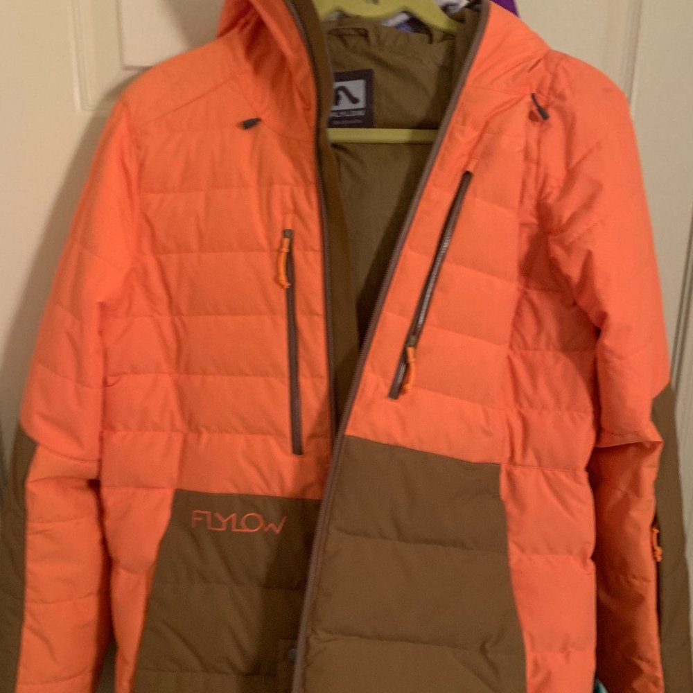 Flowlow Women's Jacket Size Medium